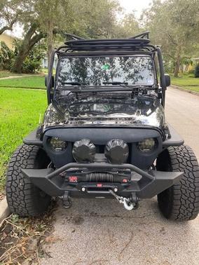 Photo 1 of 4 of 2003 Jeep Wrangler Sport